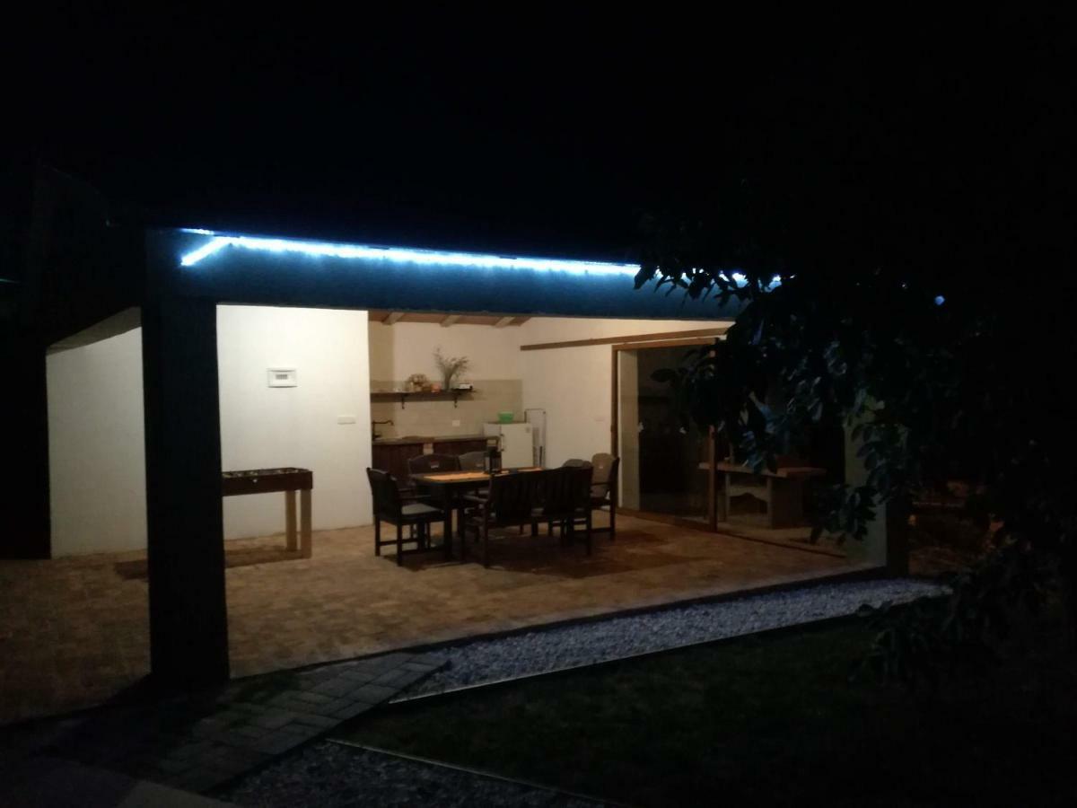 לאבין Apartment Tireli מראה חיצוני תמונה